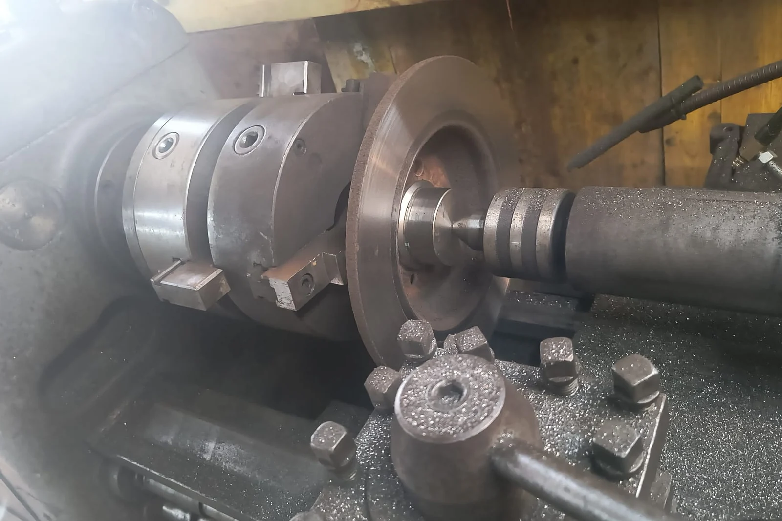 Small, repeat and large components